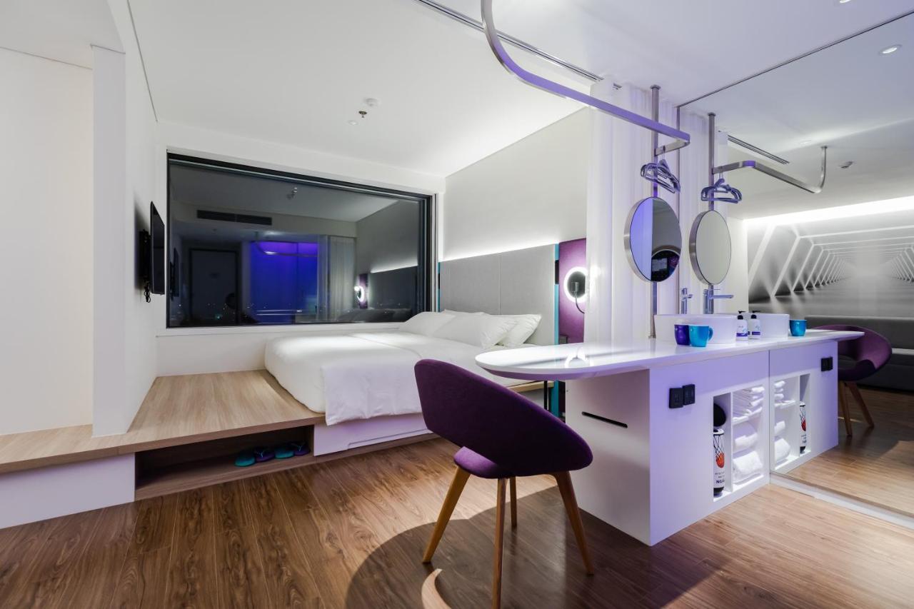 Tru By Hilton Nam Dinh City Centre Екстер'єр фото